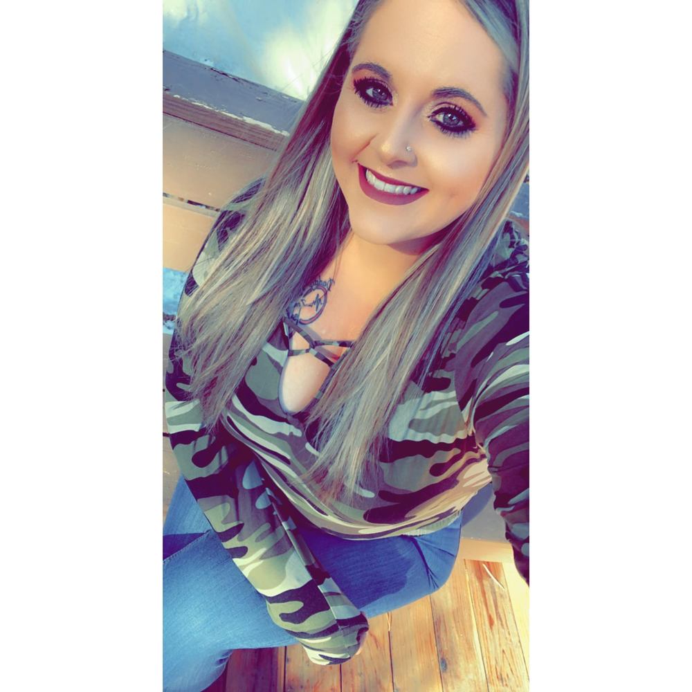 Meet your Posher, Ashley